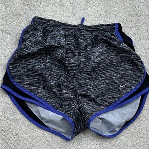 Nike Women's Heathered Black and Blue Athletic Shorts